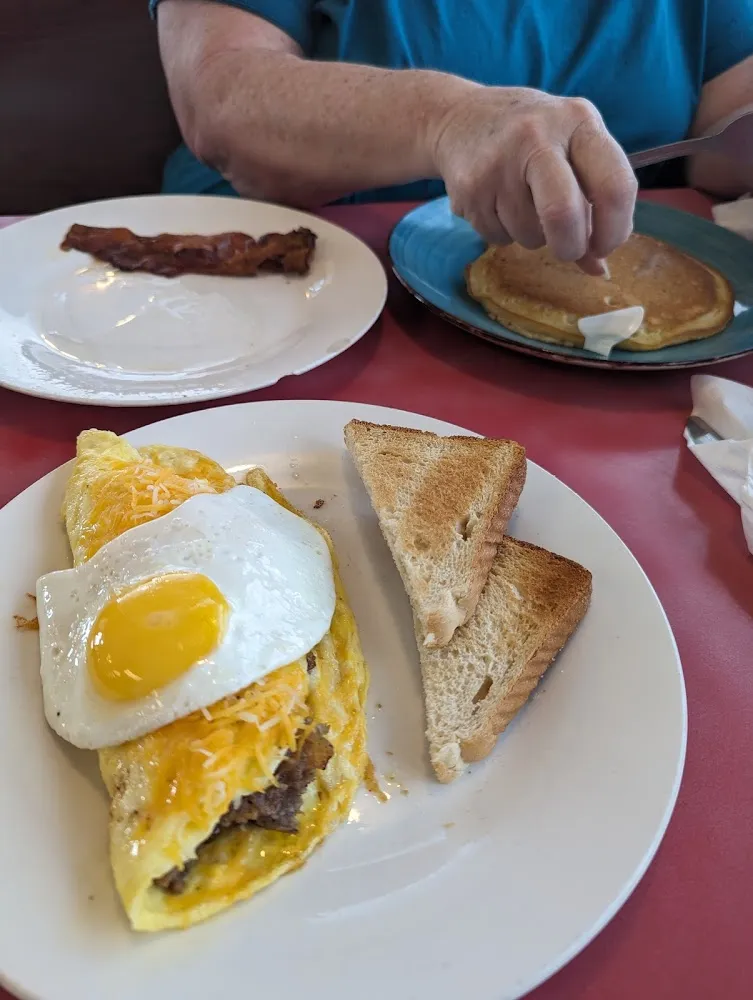 Pops Loaded Omelet with an Extra Egg on Top